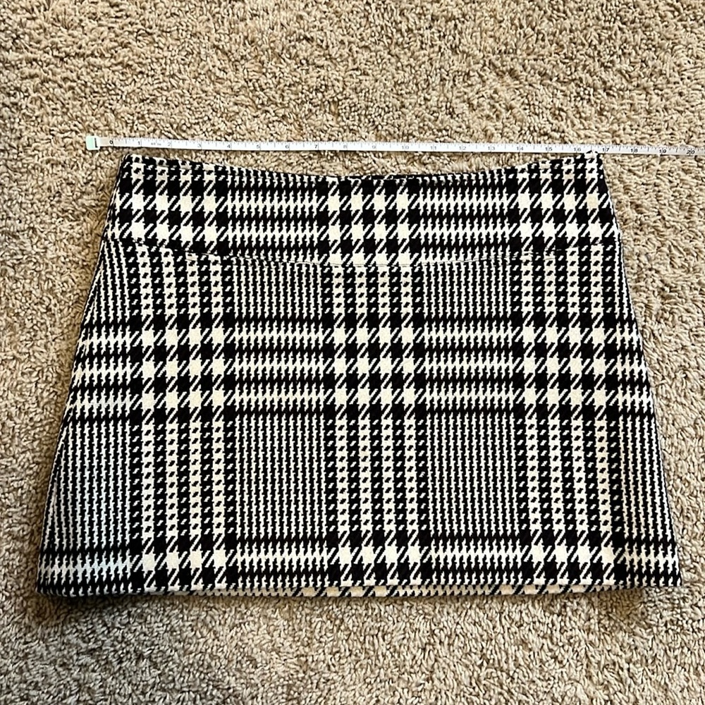 Burberry Plaid Wool Skirt